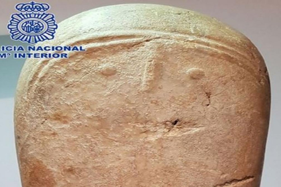 Recuperan en Granada un ídolo oculado de la edad del Cobre único en España